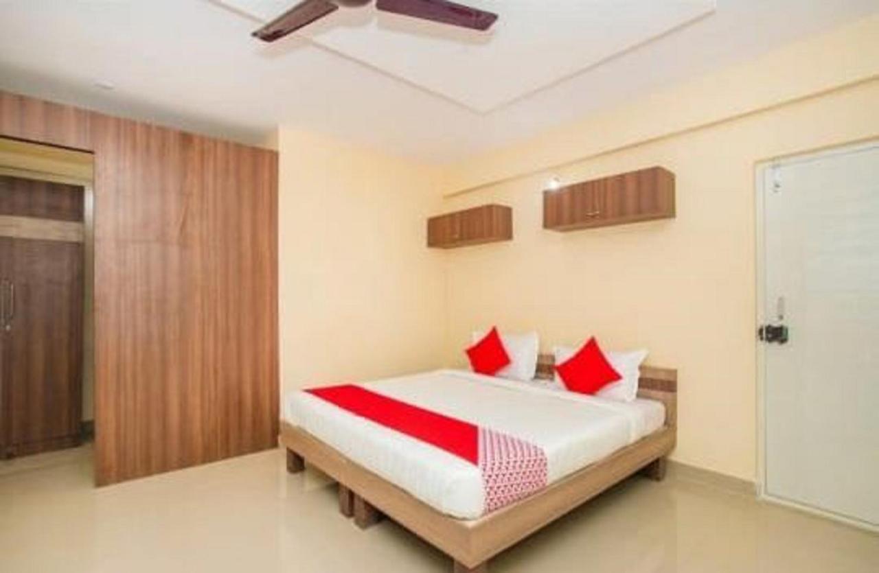 Vivid Homes By Wb Inn Bangalore Bagian luar foto